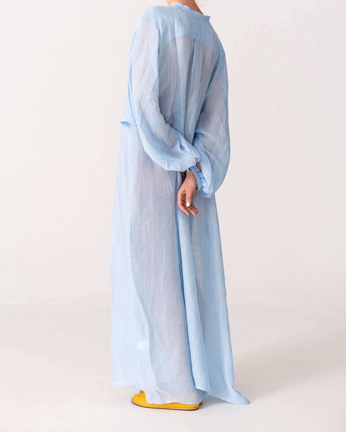 The invisible dress