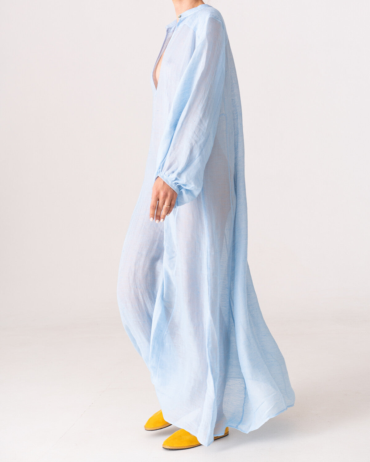 The invisible dress